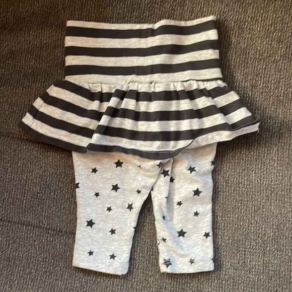 Bundle of 0-3 Month Baby Girl Pants - Picture 11 of 12